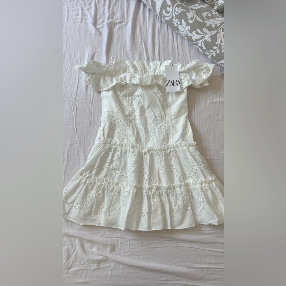 ZARA MINI WHITE DRESS in M Size